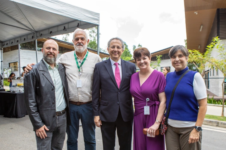 Autoridades do Instituto Butantan durante inauguração do novo recinto para sucuris